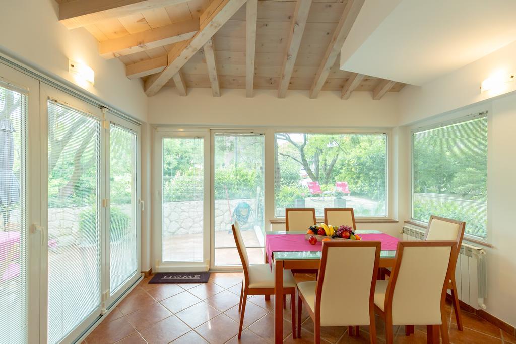 Leona & Borna'S Central Lapad Suites Dubrovnik Exterior photo
